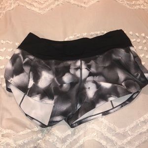 Lulu lemon hotty hot shorts